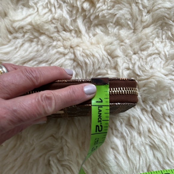 NWT Crosslace leather wristlet,lacrosse weave print leather and natural leather - Picture 10 of 11